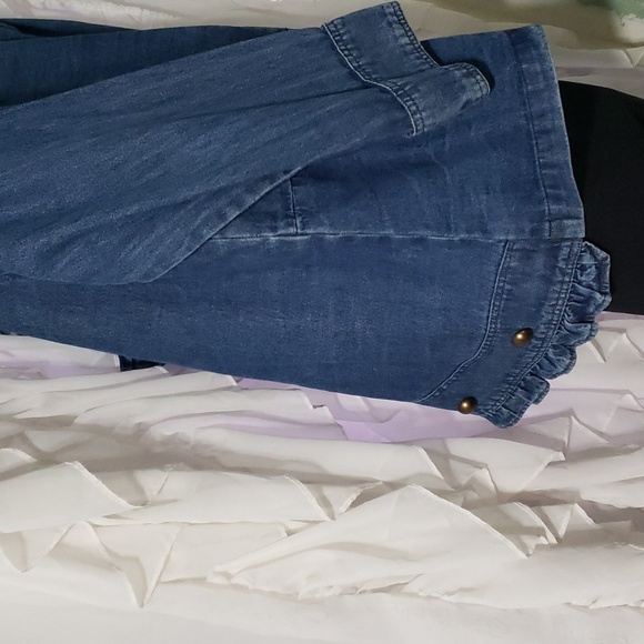 Keren Hart. NWT. Denim Jacket; Mandrin Collar; Ruffled Hemline. Size 1X - Picture 8 of 15